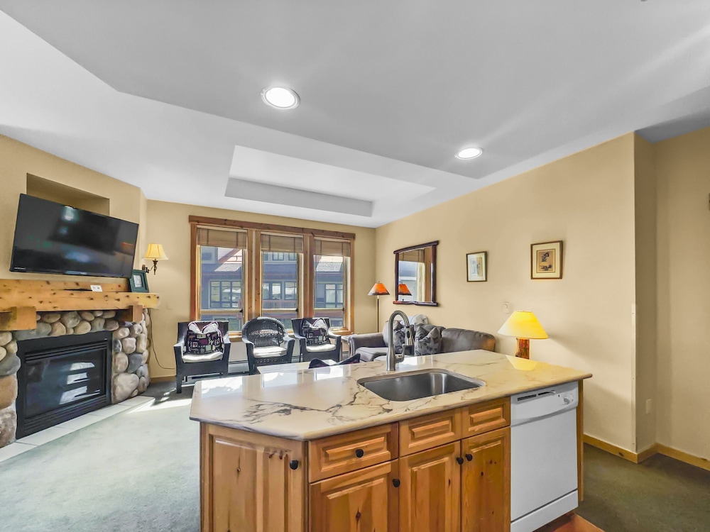 SkyRun at Copper Mountain Resort - Vacation Lodging
