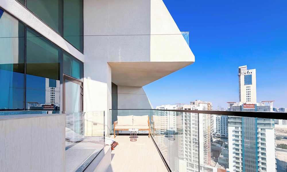 Binghatti Phantom Bliss 1BR With Private Pool
