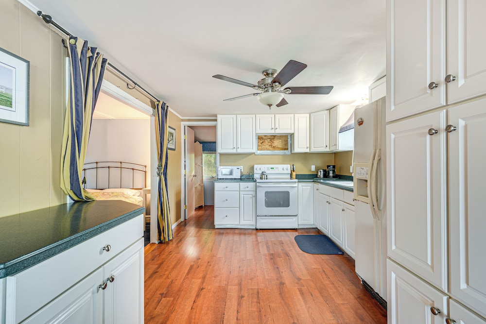 St Lawrence River Cottage w/ Panoramic Views!