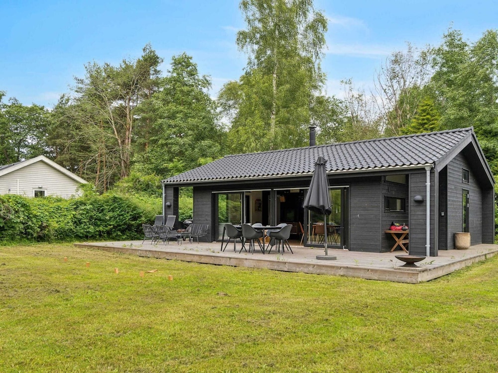 5 Star Holiday Home in Frederiksvaerk
