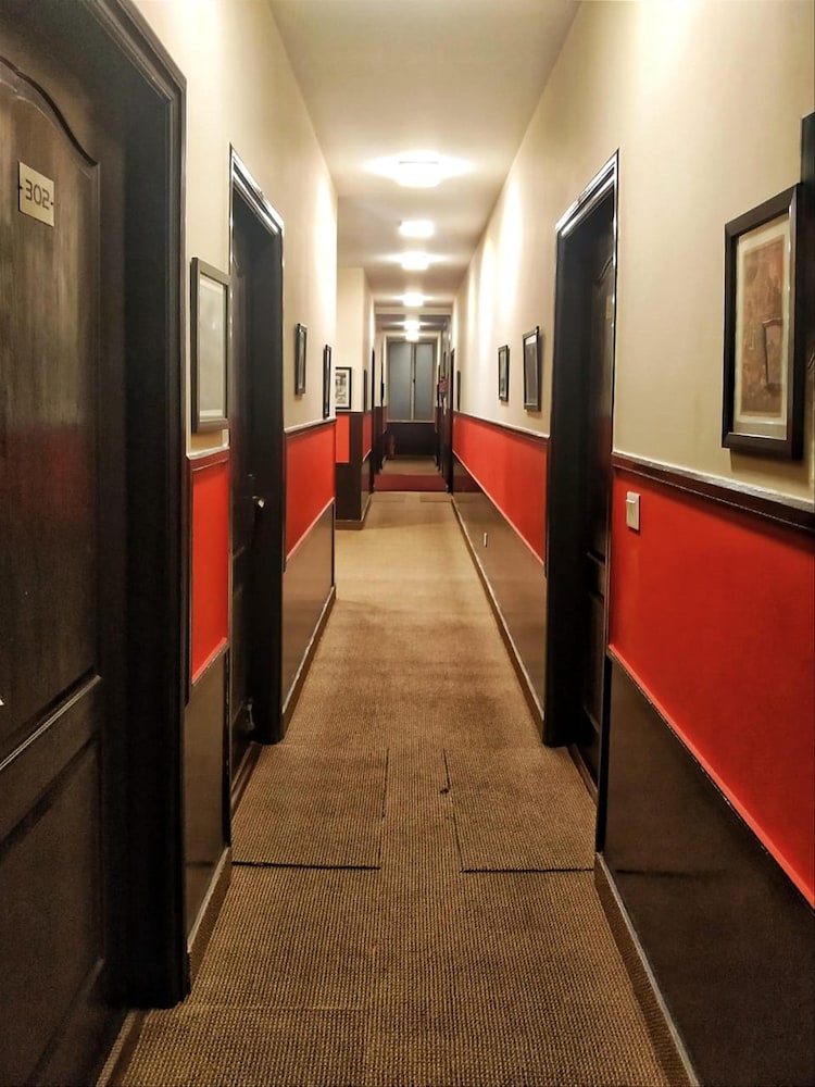 Noida Vacations - Mint Metropolitan Grand - Property Image 83