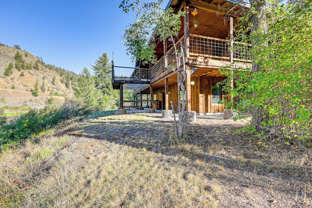 Hike, Fish & Unwind: Remote Escape in Montana