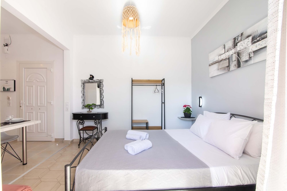 Veneti Corfu Nest - Serene Getaway