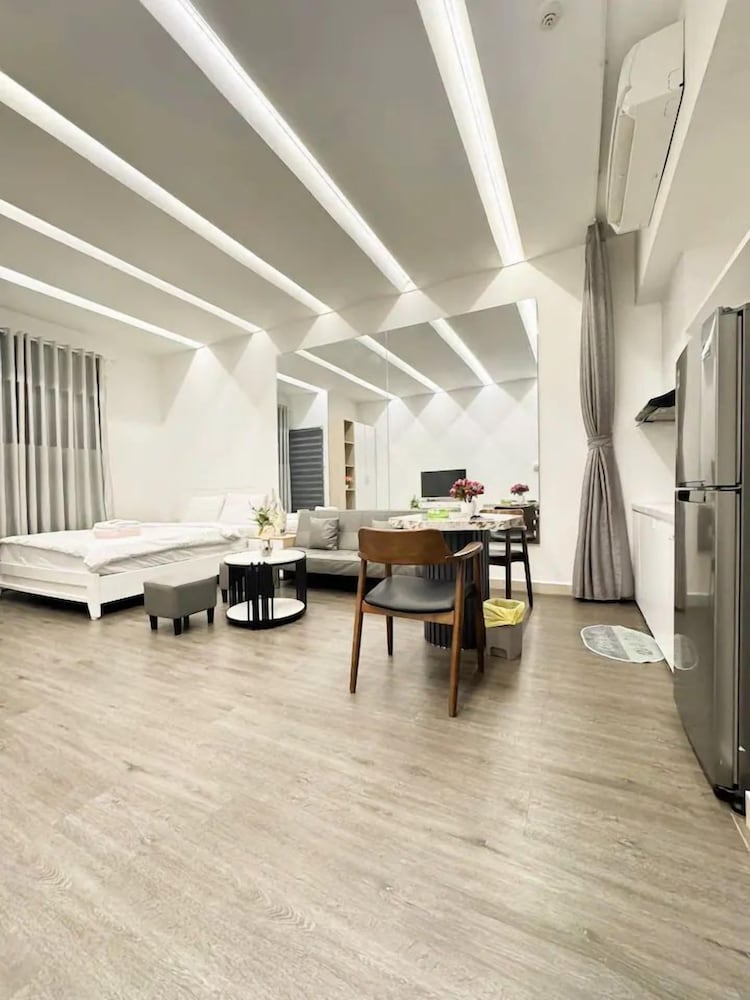 Sunrise City View Apartment