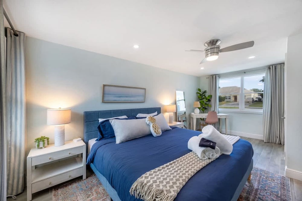 Fun Family-friendly Largo Home Heated Pool