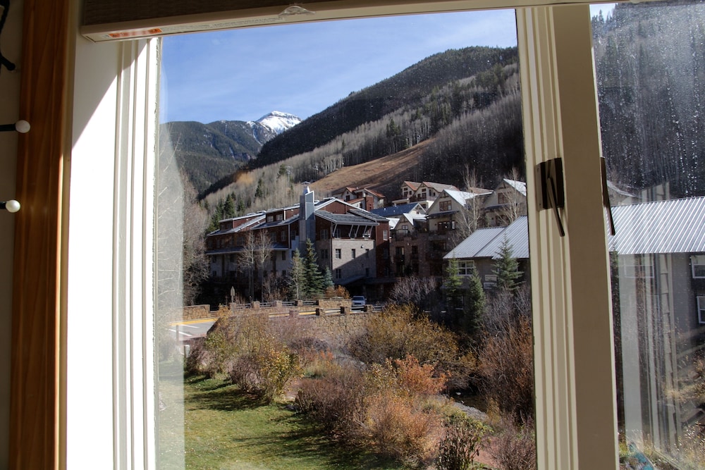 Telluride Ski Resort CO - Viking Lodge Condos