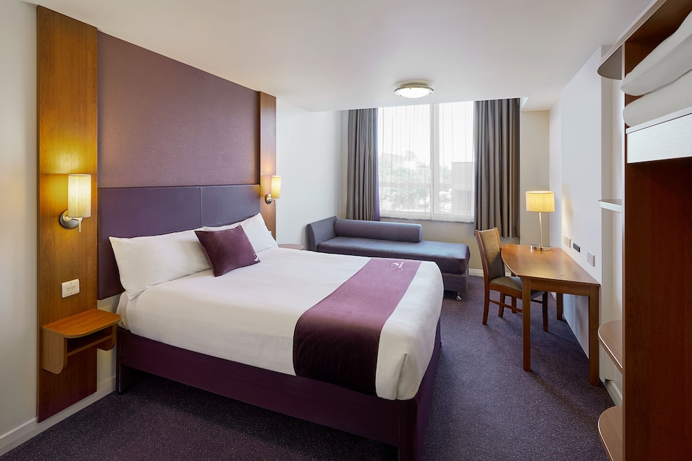 Premier Inn Lübeck City Centre