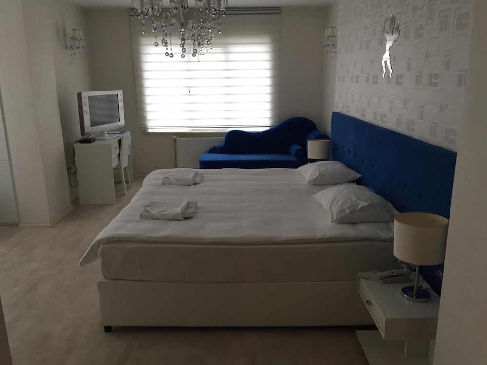 Airport Residence Kurtkoy - Image 23