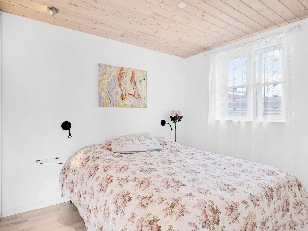 5 Star Holiday Home in Karrebaeksminde