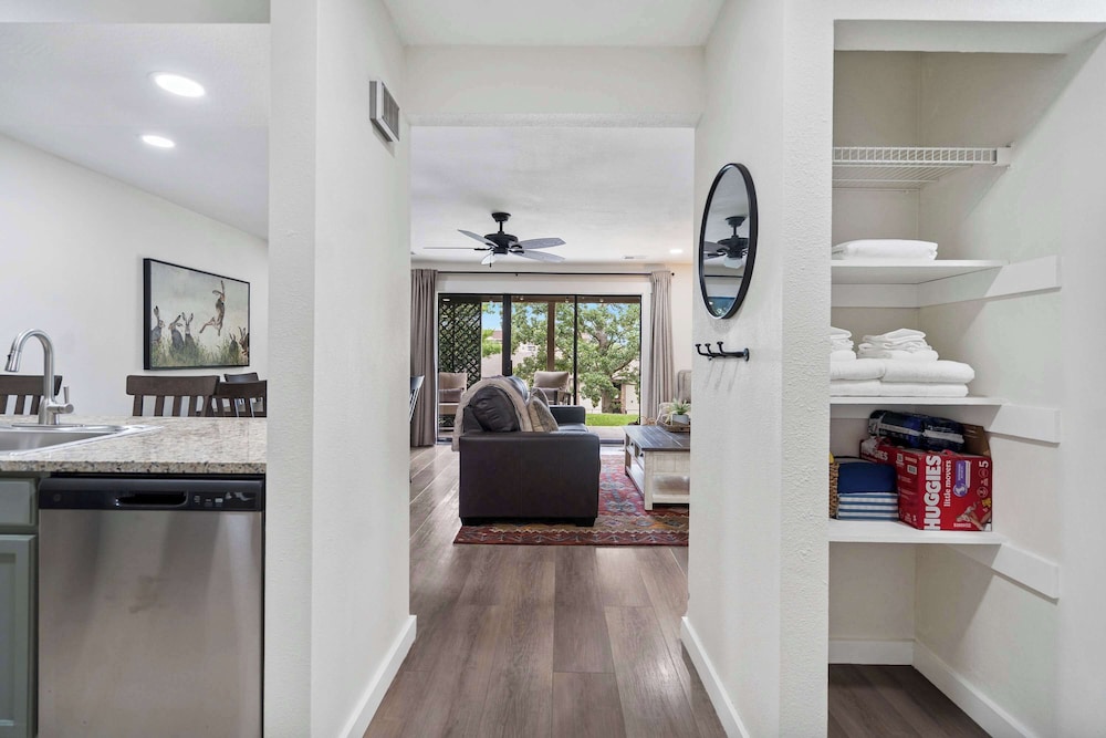 Leisure Nest Escape For 7