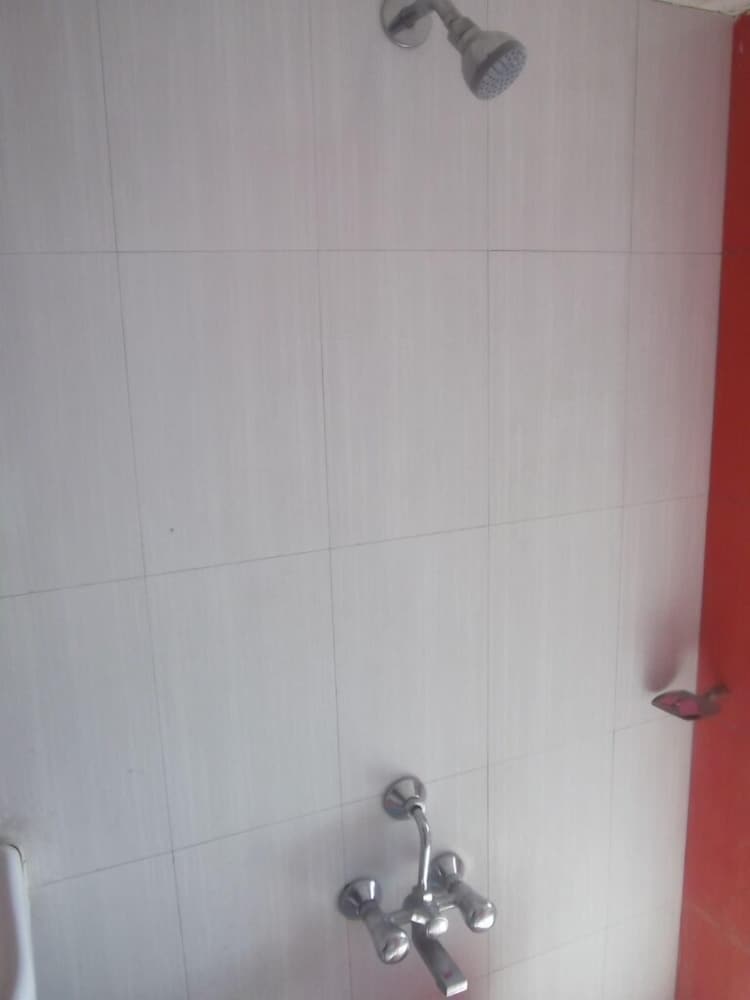 Hotel Shivalin