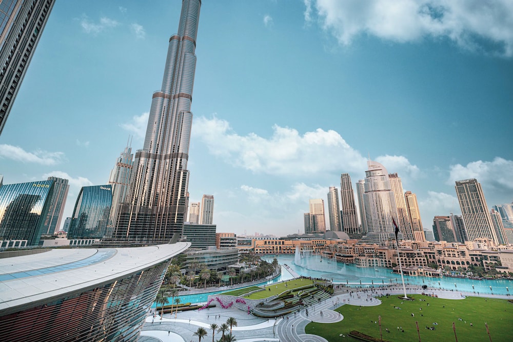 Grande Suites by Hostiva - Burj View