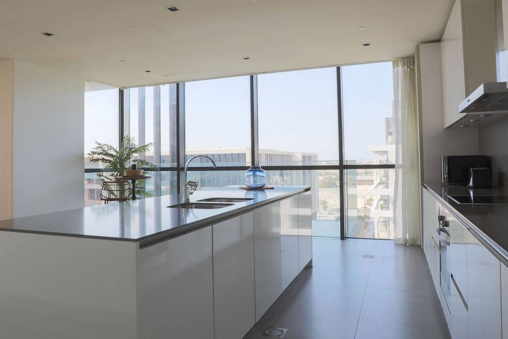 Nasma Luxury Stays - City Walk