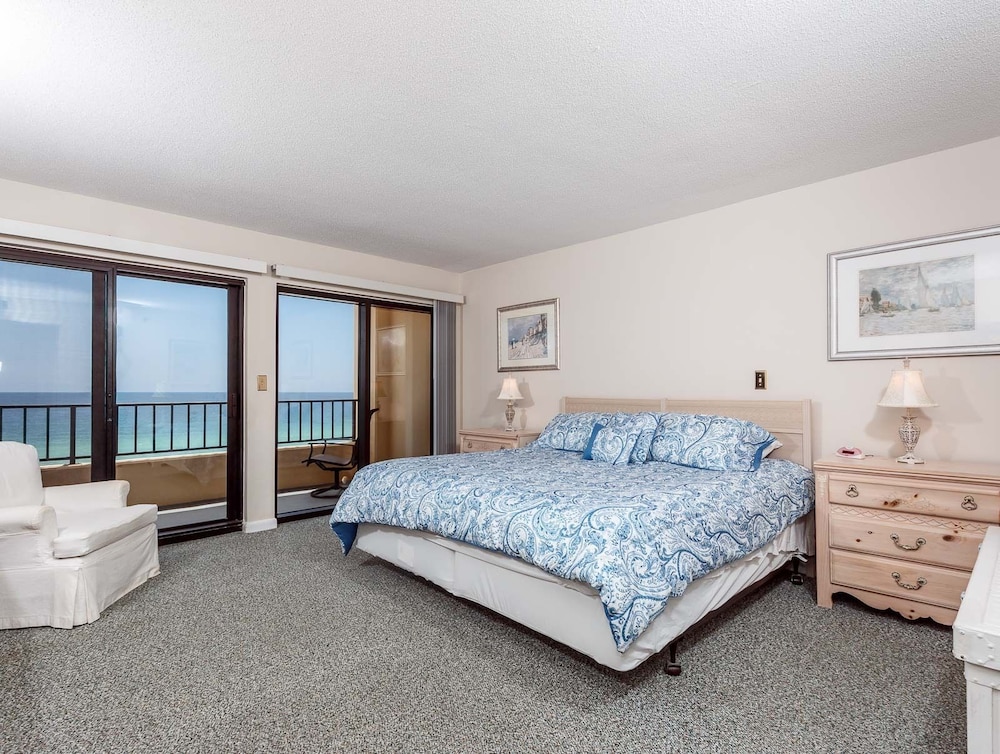 Surf Dweller 709 by Brooks and Shorey Resorts
