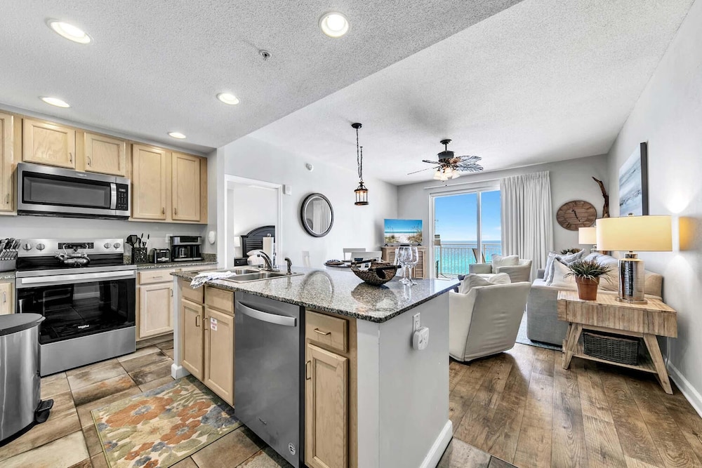 Sterling Reef 303