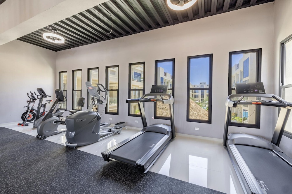 Sea View Exclusive Penthouse Outdoor Dining 3BR