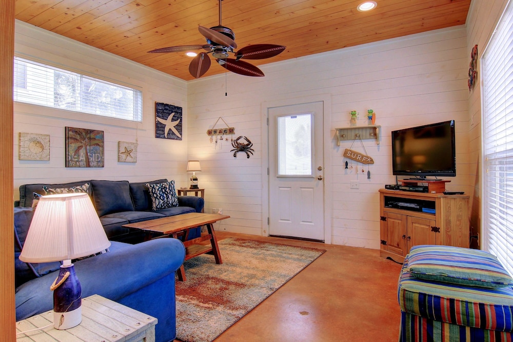 Aloha Cottage 20RP