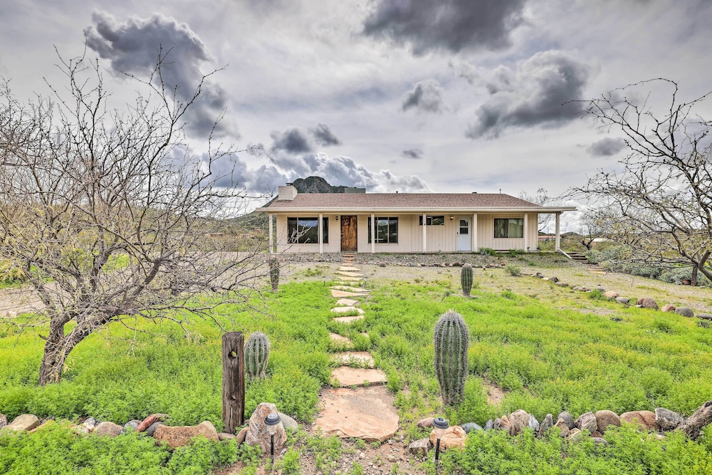 Phoenix Vacation Rental on 7-acres w/ Deck & Grill view 4