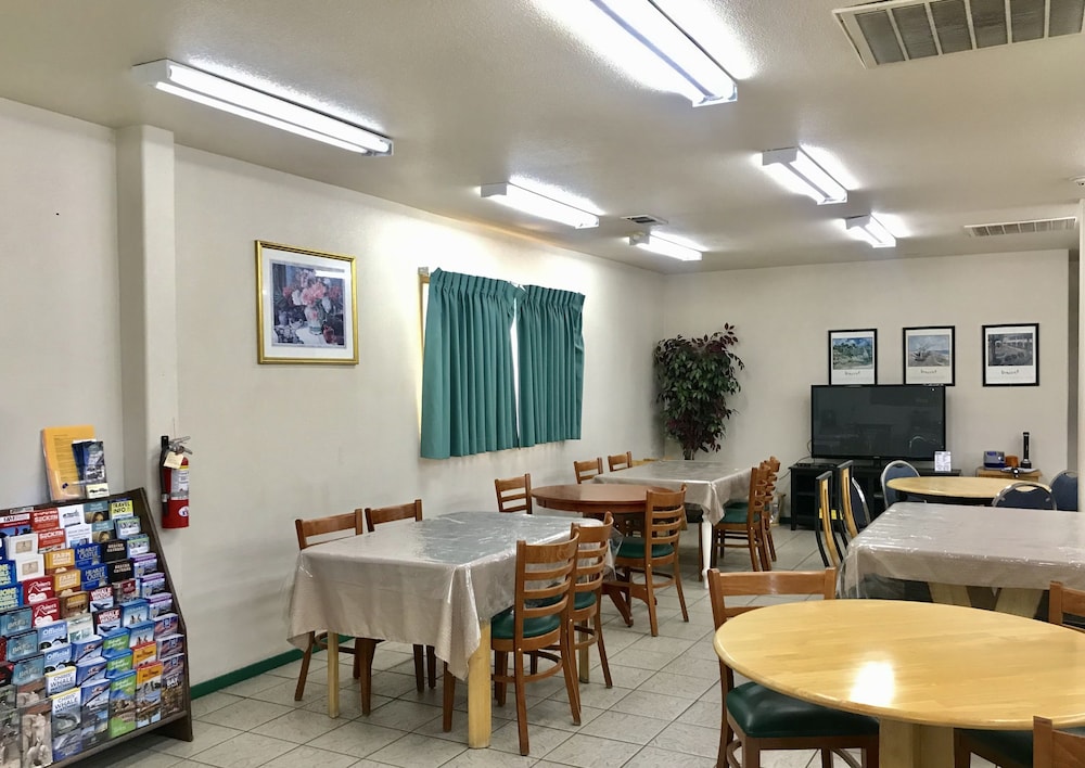 Turlock Vacations - Sunrise Inn Turlock - Property Image 23
