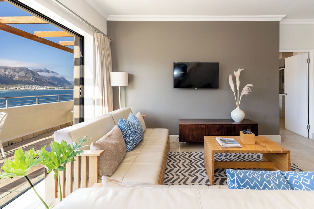 Hermanus Vacations - Harbour House Hotel - Property Image 64