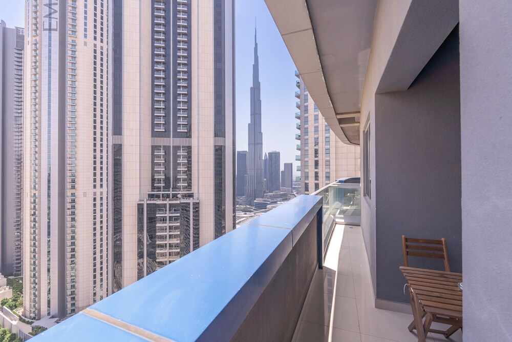 New Listing Burj Khalifa View Dubai Mall
