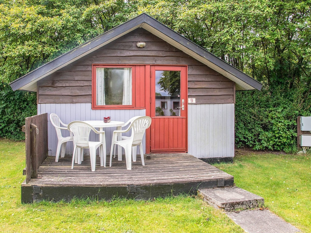 6 Person Holiday Park Home in Grindsted