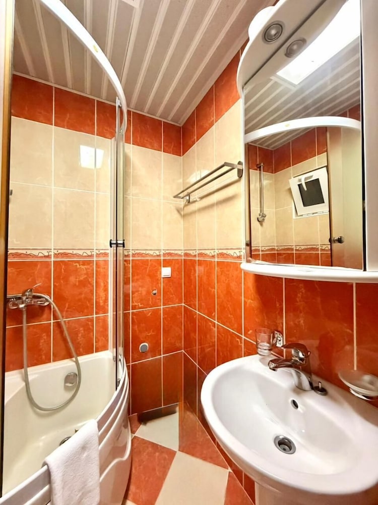Beachfront Apartments Oaza