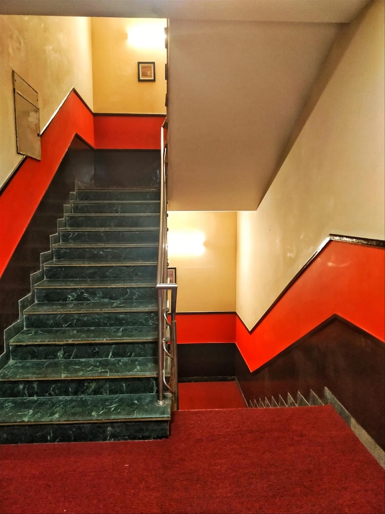 Noida Vacations - Mint Metropolitan Grand - Property Image 87