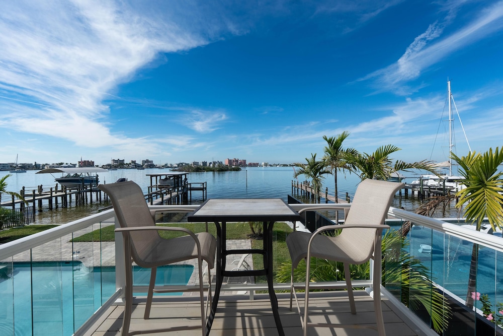 Island Bay Retreat