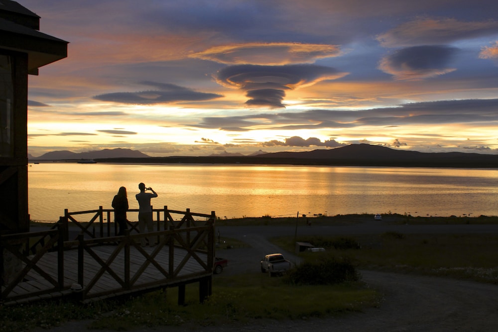 Weskar Patagonian Lodge