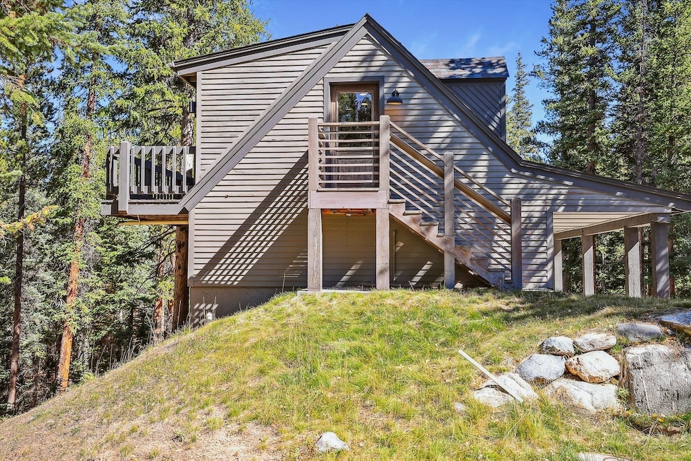 Summit Solitude Estate 3 Bedroom Home