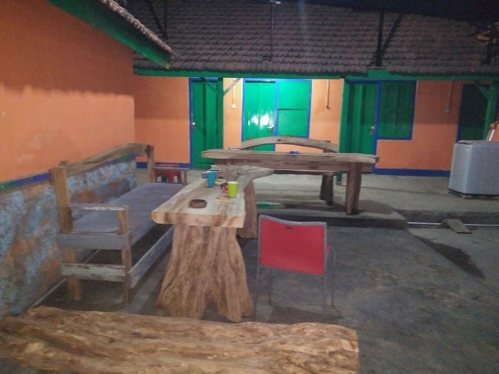 Photo 48