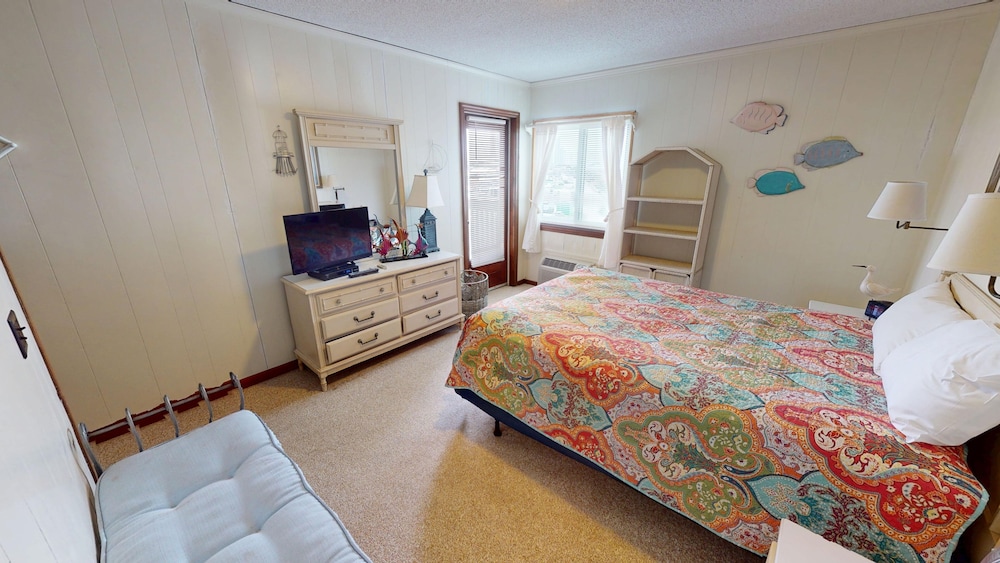 A Place At The Beach Iv G330 2 Bedroom Condo