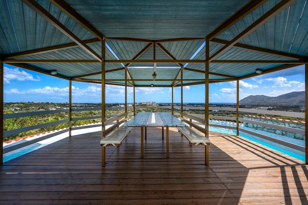 Paramithia Villa en Rhodes