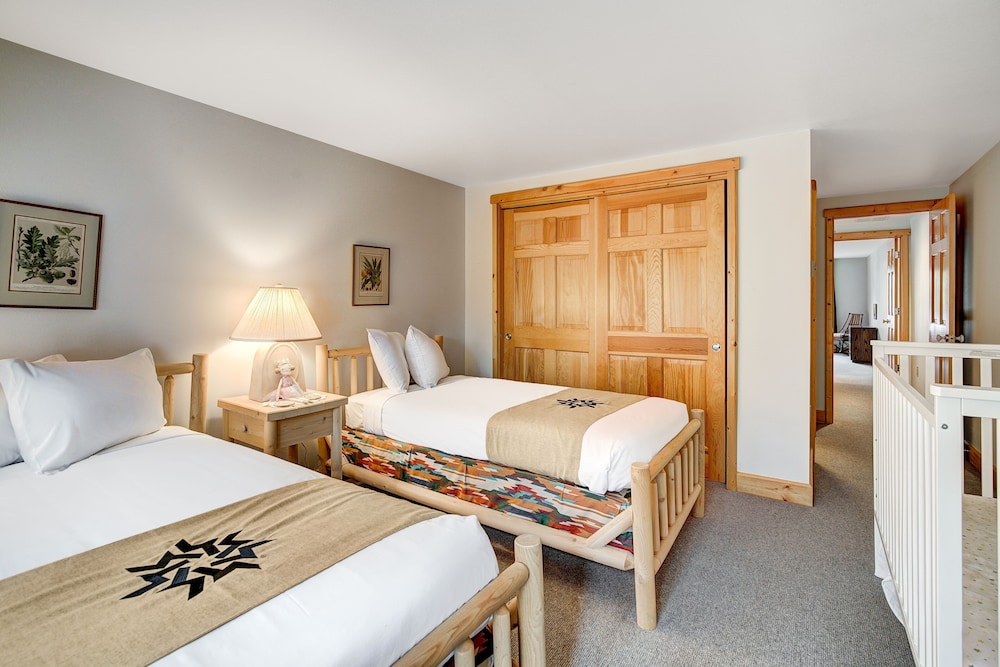 Beautiful 5br Home at The Ranch - Kids Ski Free! by RedAwning view 5