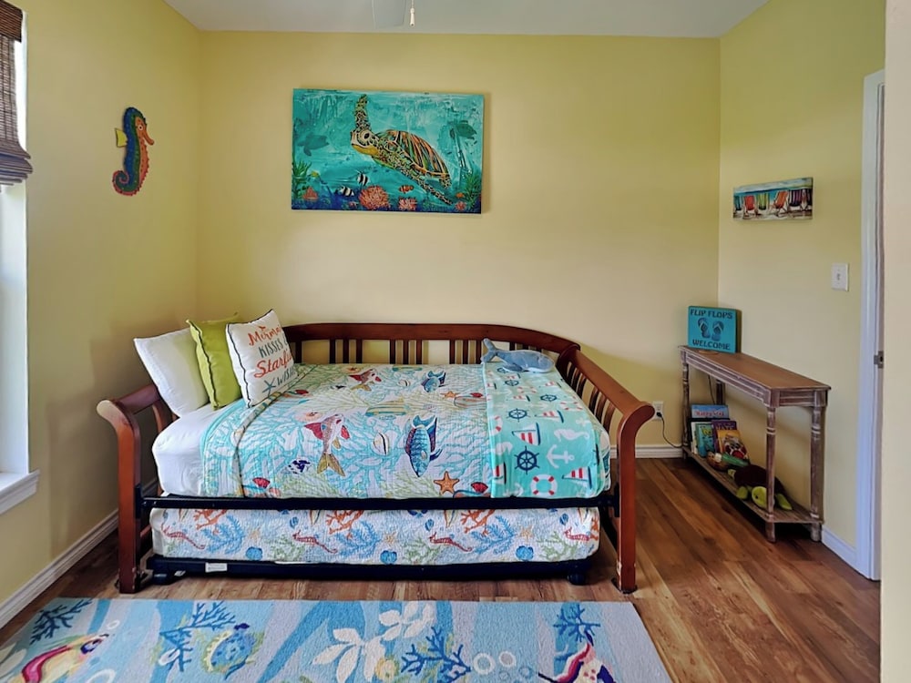 Turtle Nest by Ryson Vacation Rentals