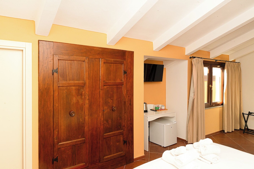 LA ROCCA RELAIS
