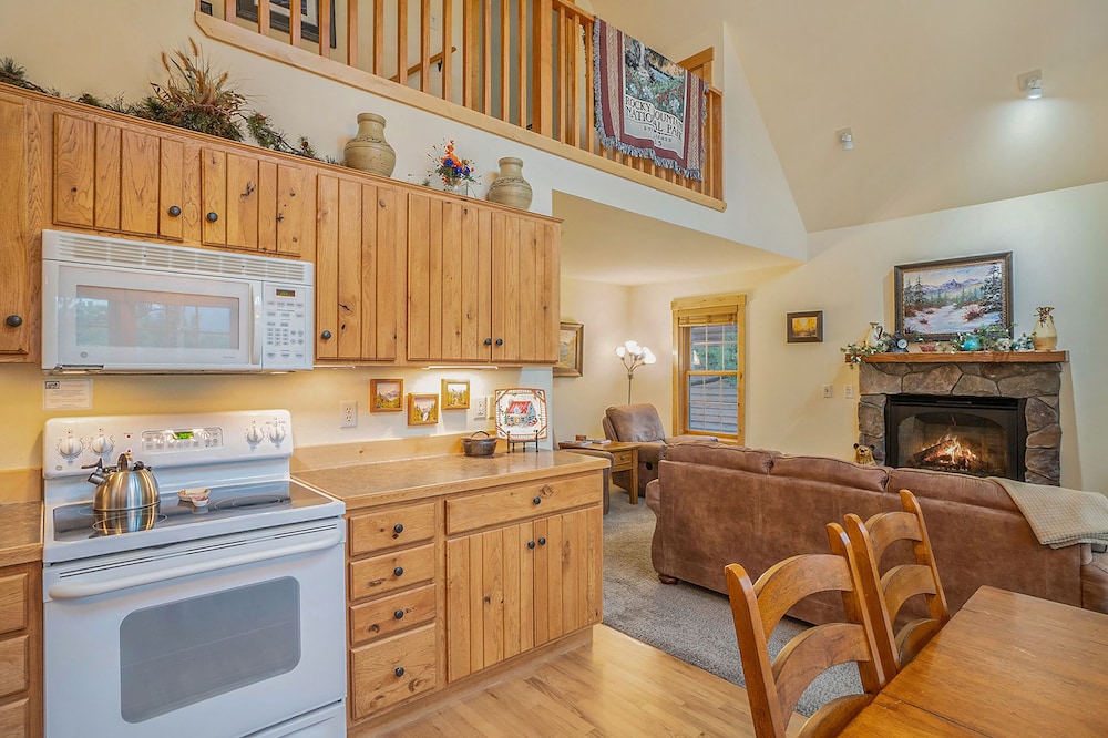 Solitude Condos - Estes Park CO