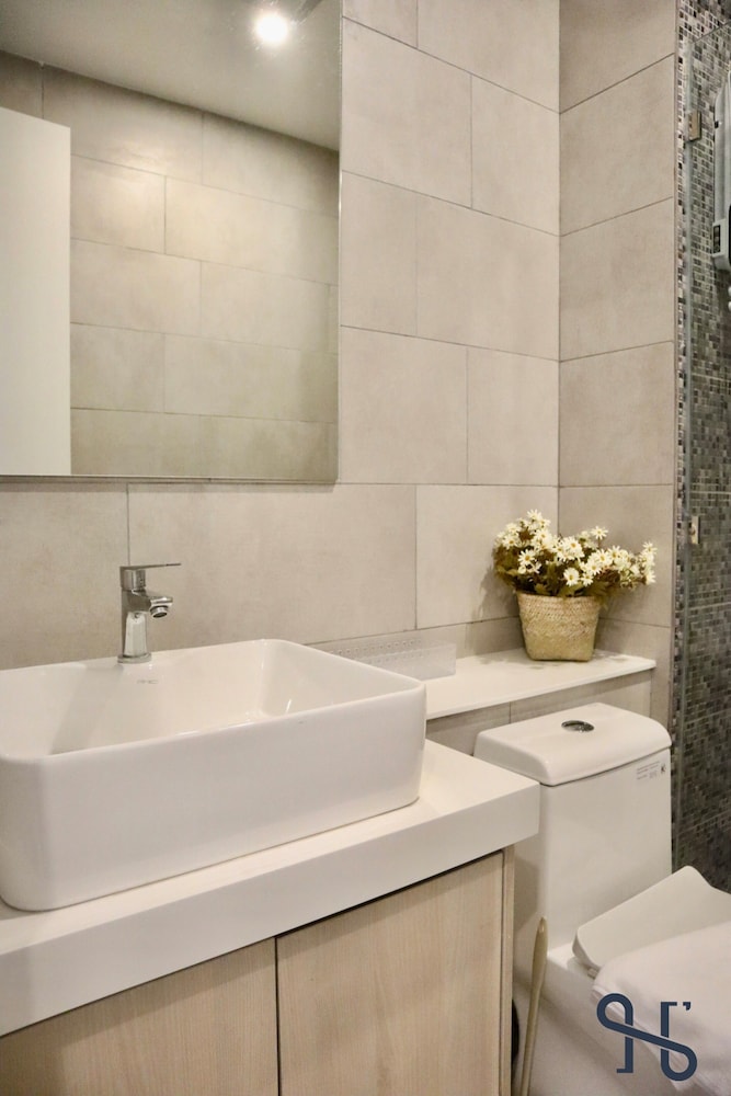 Homesuite' Home at The Shore KK photo 4