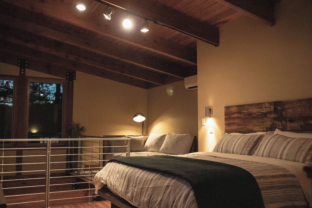 Sky Ridge Yurts