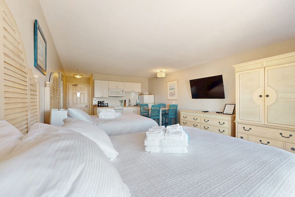 Sandbar Inn - Dog Friendly