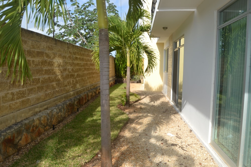 New, Comfortable And Cozy Apartment In Playa Del Carmen view 4