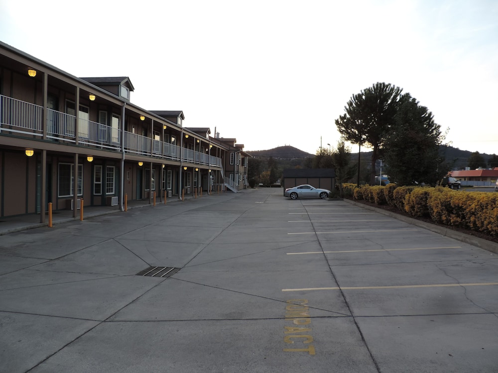 Sweet Breeze Inn