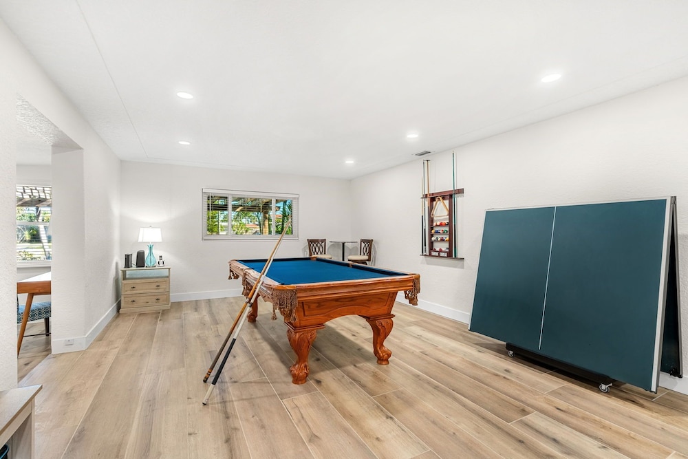 121 Atlantic Blvd