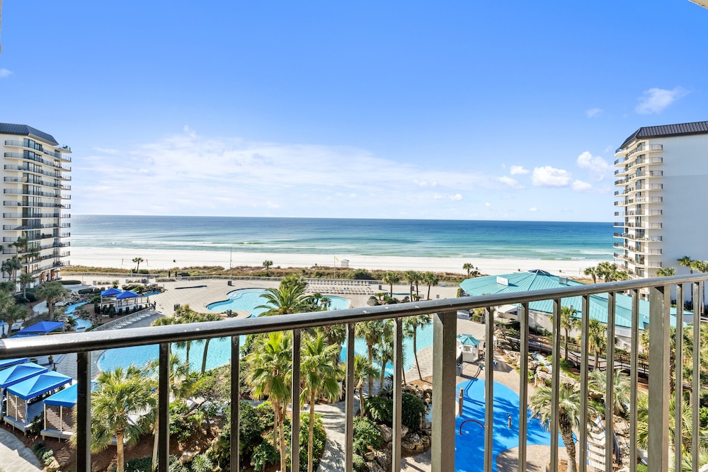Edgewater Beach & Golf Resort by Panhandle Getaways