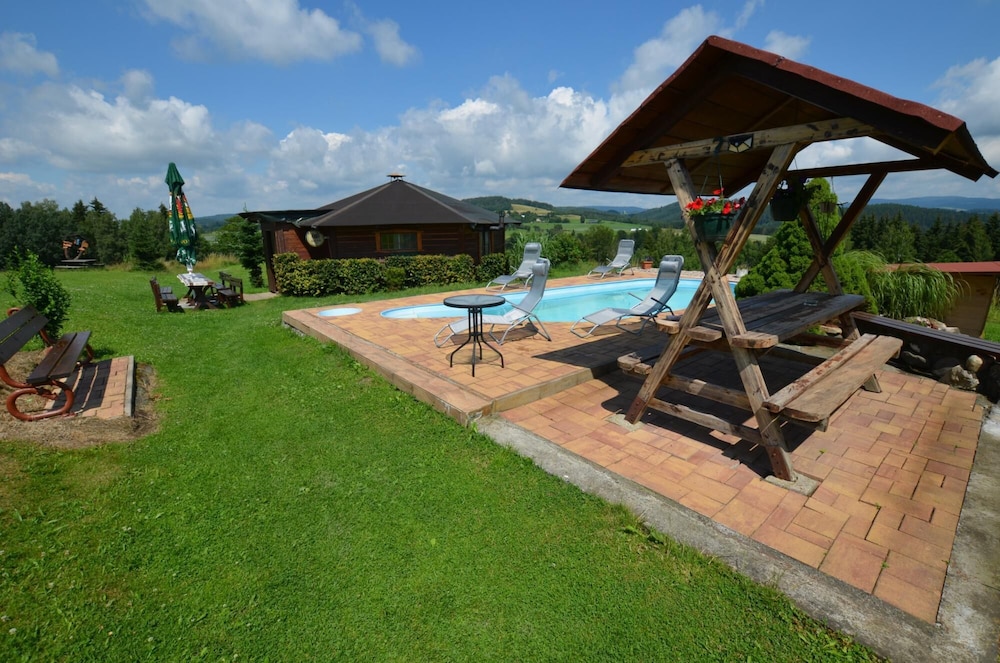 Pool Mountain View - Holiday Home Mojer