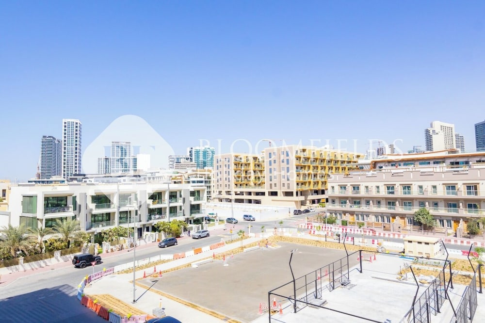 Bloomfields Spacious 1BR In Binghatti ja
