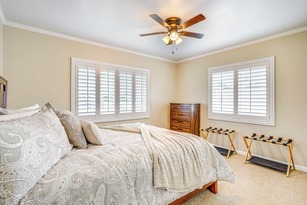 6 Mi to Legoland: Retreat w/ Pool & Fenced Yard