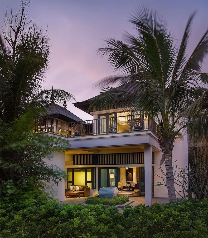 Raffles Hainan