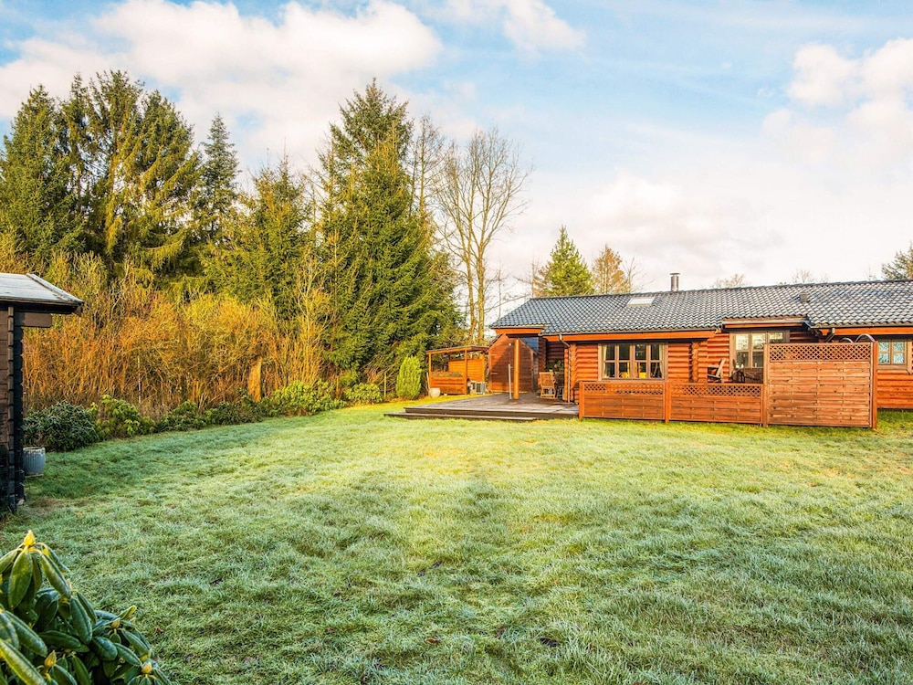 4 Star Holiday Home in Farvang